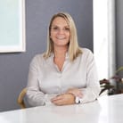 Susan  Richardson 