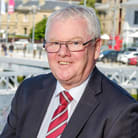 Leslie Simpson