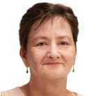 Robyn  Cailes