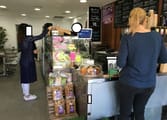 Retailer Business in Mascot