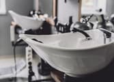 Beauty Salon Business in Oxenford