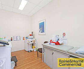 Offices commercial property leased at Margate QLD 4019