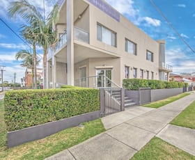 Medical / Consulting commercial property leased at 104 Kembla Street Wollongong NSW 2500