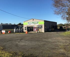 Showrooms / Bulky Goods commercial property leased at 418 Princes Highway Officer VIC 3809