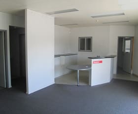 Showrooms / Bulky Goods commercial property leased at 590 Bruce Highway Woree QLD 4868