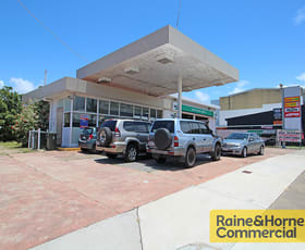 Shop & Retail commercial property leased at Sandgate QLD 4017