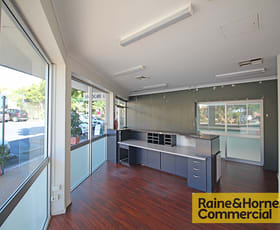 Shop & Retail commercial property leased at 8/16 Brighton Road Sandgate QLD 4017