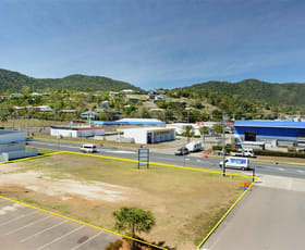 Showrooms / Bulky Goods commercial property for lease at Reef Plaza Cnr Shute Harbour Rd/Paluma Rd Cannonvale QLD 4802