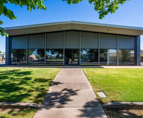 Showrooms / Bulky Goods commercial property leased at 1/597 Ebden Street Albury NSW 2640