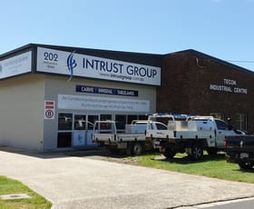 Factory, Warehouse & Industrial commercial property leased at 17/202 McCormack Street Manunda QLD 4870