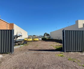 Factory, Warehouse & Industrial commercial property leased at 35 Hinkler Road Mordialloc VIC 3195