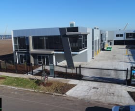 Showrooms / Bulky Goods commercial property leased at 3/18 Network Drive Truganina VIC 3029
