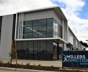 Showrooms / Bulky Goods commercial property leased at Altona North VIC 3025