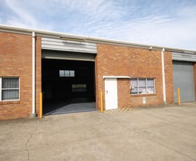 Factory, Warehouse & Industrial commercial property leased at 4/76 Andrew Street Wynnum QLD 4178