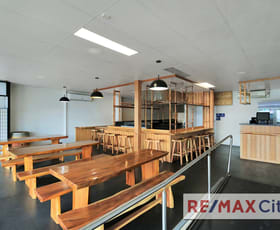 Showrooms / Bulky Goods commercial property leased at 645 Wynnum Road Morningside QLD 4170