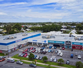 Showrooms / Bulky Goods commercial property leased at 318-324 Mulgrave Road Westcourt QLD 4870