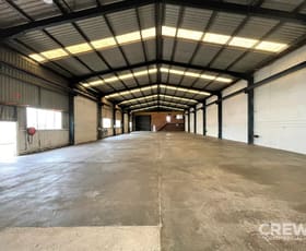 Factory, Warehouse & Industrial commercial property leased at 27 Suscatand Street Rocklea QLD 4106