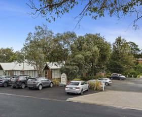 Medical / Consulting commercial property leased at 3B/1601 Main Road Research VIC 3095