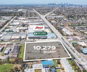 Showrooms / Bulky Goods commercial property leased at 272 Ballarat Road Braybrook VIC 3019