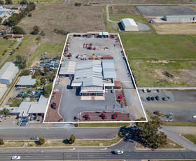 Showrooms / Bulky Goods commercial property leased at 212-216 Numurkah Road Shepparton VIC 3630