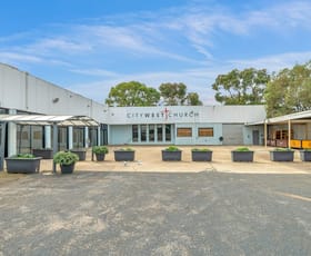Showrooms / Bulky Goods commercial property leased at 4/142-144 High Street Melton VIC 3337