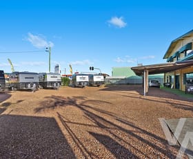 Showrooms / Bulky Goods commercial property leased at Yard 1/386-390 Pacific Highway Belmont North NSW 2280