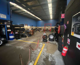 Showrooms / Bulky Goods commercial property leased at Unit 2/10-14 Third Avenue Blacktown NSW 2148