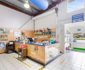 Showrooms / Bulky Goods commercial property leased at Sort After Highway Frontage/391 Yaamba Road Park Avenue QLD 4701