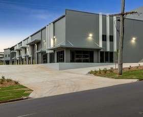 Factory, Warehouse & Industrial commercial property leased at 15/529-543 Alderley Street Harristown QLD 4350