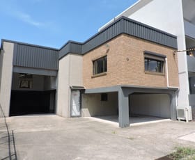 Factory, Warehouse & Industrial commercial property leased at 9 Edward Street Turrella NSW 2205