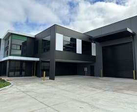 Showrooms / Bulky Goods commercial property leased at 8 Rainier Crescent Clyde North VIC 3978