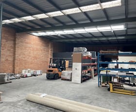 Showrooms / Bulky Goods commercial property leased at Unit 2/3 Clare Mace Crescent Berkeley Vale NSW 2261