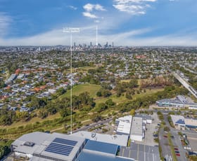 Factory, Warehouse & Industrial commercial property leased at 1/32 Billabong Street Stafford QLD 4053