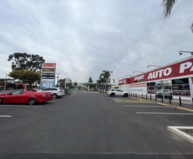 Showrooms / Bulky Goods commercial property leased at 1/406 Main North Road Blair Athol SA 5084