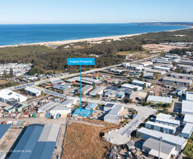 Factory, Warehouse & Industrial commercial property leased at Unit 2, 32 Seasands Drive Redhead NSW 2290