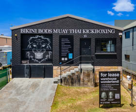 Showrooms / Bulky Goods commercial property leased at 5/15-17 West Street Brookvale NSW 2100