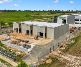 Showrooms / Bulky Goods commercial property for lease at 83 Johanna Bvd Kensington QLD 4670