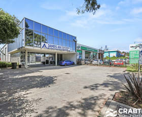 Showrooms / Bulky Goods commercial property leased at 647 Waverley Road Glen Waverley VIC 3150