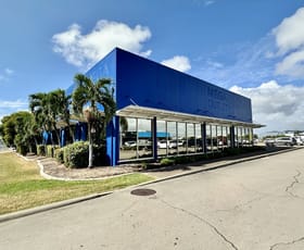 Showrooms / Bulky Goods commercial property for lease at Building 3, T2/1-3 Woodman Court West End QLD 4810