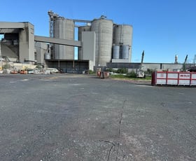 Factory, Warehouse & Industrial commercial property for lease at 14-16 Weston Street Naval Base WA 6165
