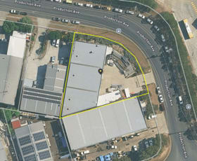 Factory, Warehouse & Industrial commercial property for lease at 39 Production Avenue Molendinar QLD 4214