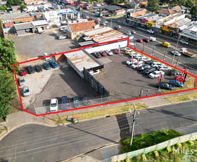 Shop & Retail commercial property leased at 75-77 Bell Street Ivanhoe VIC 3079