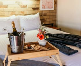 Hotel, Motel, Pub & Leisure commercial property sold at 163 Barkly Hwy Soldiers Hill QLD 4825