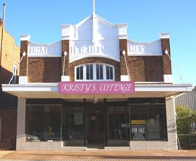 Shop & Retail commercial property sold at 176 Main Street West Wyalong NSW 2671