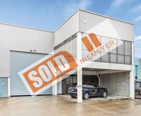 Factory, Warehouse & Industrial commercial property sold at Unit 4/3 Pat Devlin Close Chipping Norton NSW 2170
