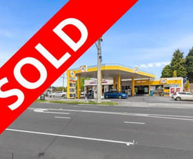 Showrooms / Bulky Goods commercial property sold at 370-372 Waverley Road Mount Waverley VIC 3149