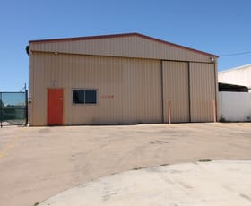 Factory, Warehouse & Industrial commercial property leased at 8 McKenzie Street Emerald QLD 4720