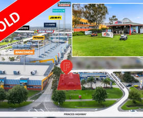 Factory, Warehouse & Industrial commercial property sold at 15 Regency Drive Narre Warren VIC 3805