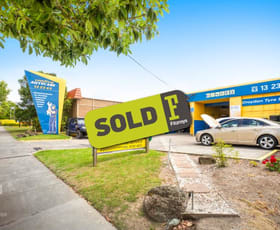 Showrooms / Bulky Goods commercial property sold at 15 Coolstore Road Croydon VIC 3136