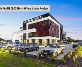 Hotel, Motel, Pub & Leisure commercial property sold at 77 Racecourse Road Pakenham VIC 3810